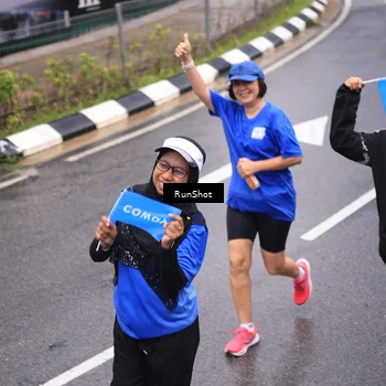 Runner Photo 7944430