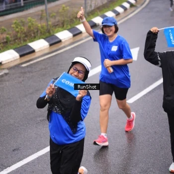Runner Photo 7944431