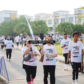 Runner Photo 7944435