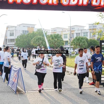 Runner Photo 7944439