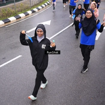 Runner Photo 7944461