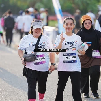 Runner Photo 7944471