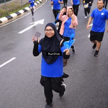 Runner Photo 7944483