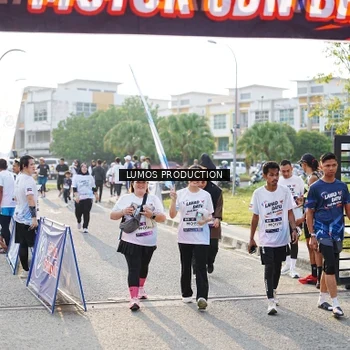 Runner Photo 7944497