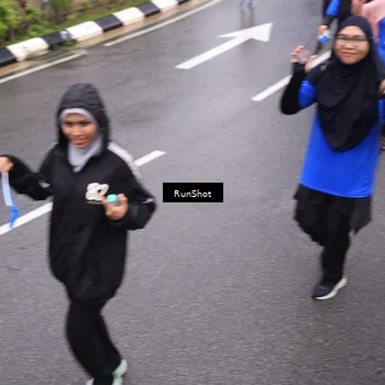 Runner Photo 7944504