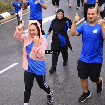 Runner Photo 7944510