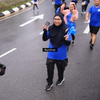 Runner Photo 7944517