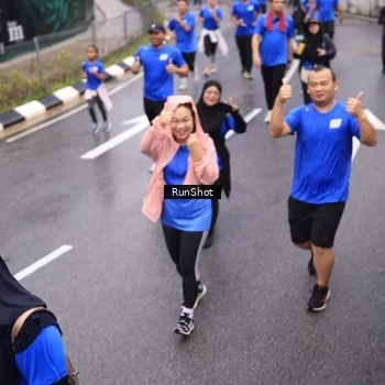 Runner Photo 7944532