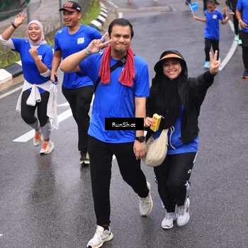 Runner Photo 7944538