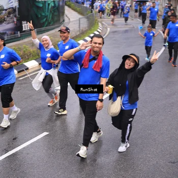 Runner Photo 7944539