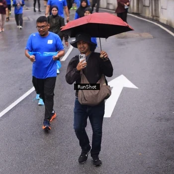Runner Photo 7944574