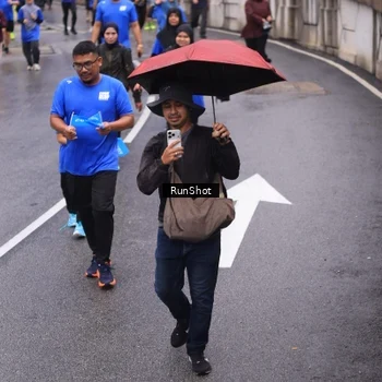 Runner Photo 7944576