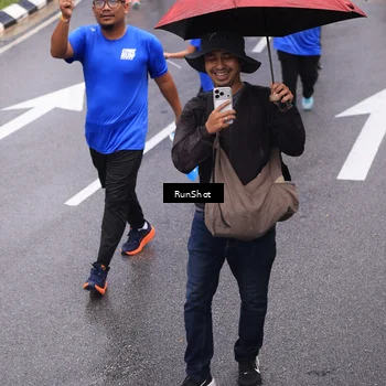 Runner Photo 7944592