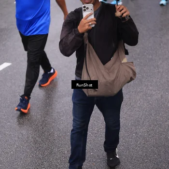 Runner Photo 7944607