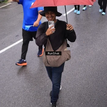 Runner Photo 7944609