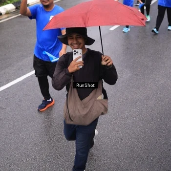 Runner Photo 7944611