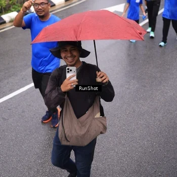 Runner Photo 7944619