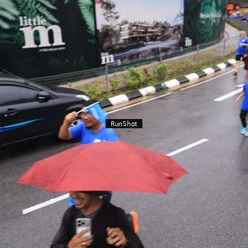 Runner Photo 7944624