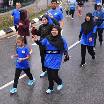 Runner Photo 7944639