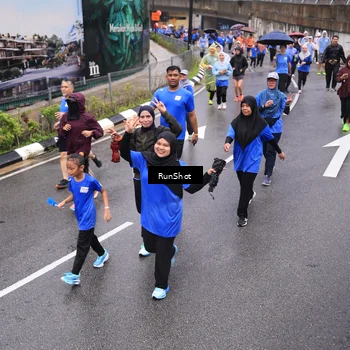 Runner Photo 7944642