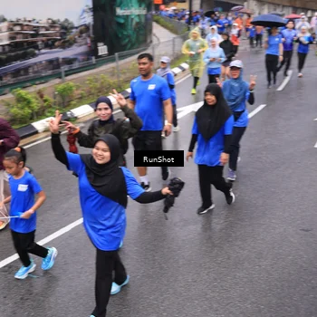 Runner Photo 7944651