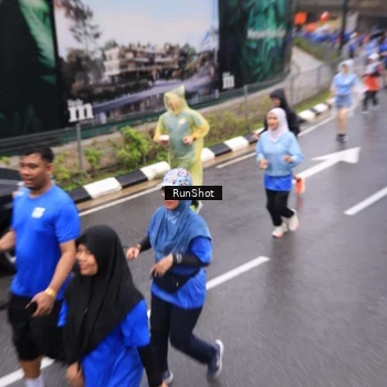 Runner Photo 7944672