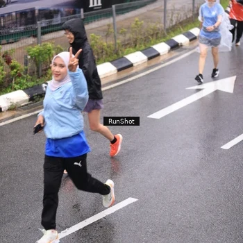 Runner Photo 7944686