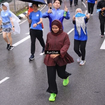 Runner Photo 7944705