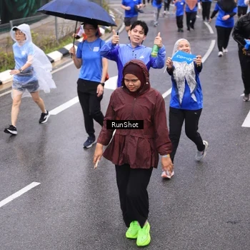Runner Photo 7944707