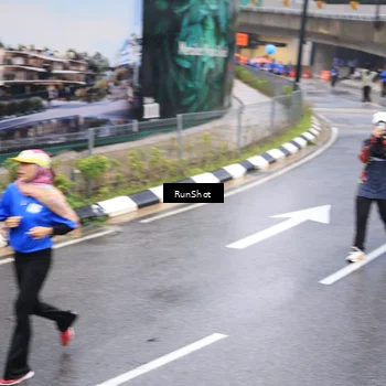 Runner Photo 7944709
