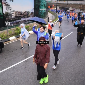 Runner Photo 7944732