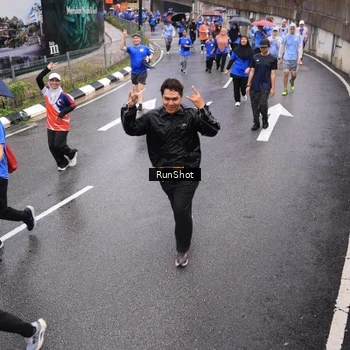 Runner Photo 7944736