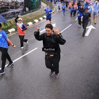 Runner Photo 7944738