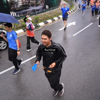 Runner Photo 7944744