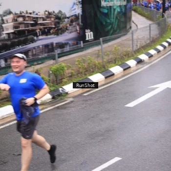 Runner Photo 7944761