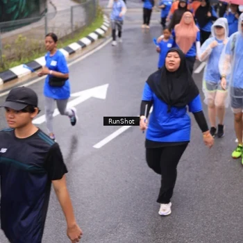 Runner Photo 7944775