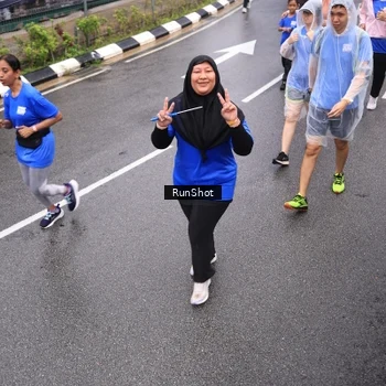 Runner Photo 7944795