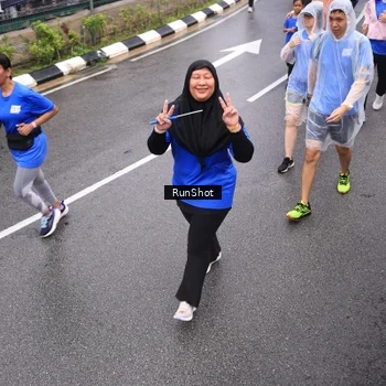 Runner Photo 7944796