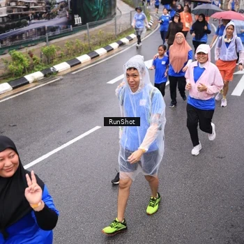 Runner Photo 7944807
