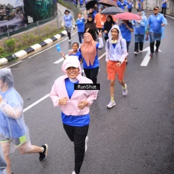 Runner Photo 7944815