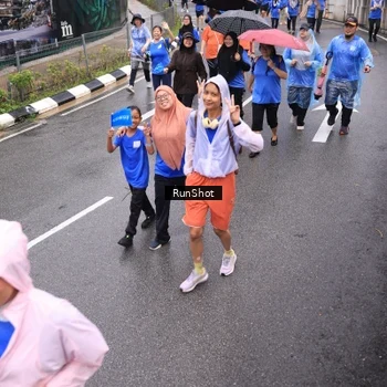 Runner Photo 7944825