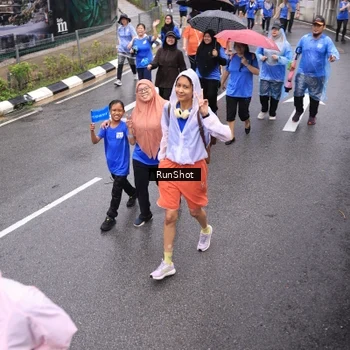 Runner Photo 7944826