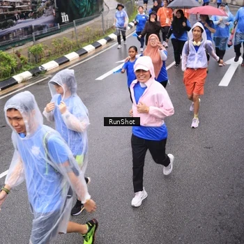 Runner Photo 7944828