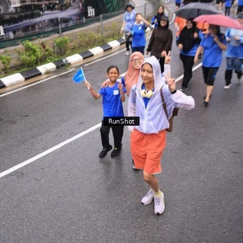 Runner Photo 7944829