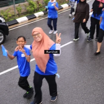 Runner Photo 7944841