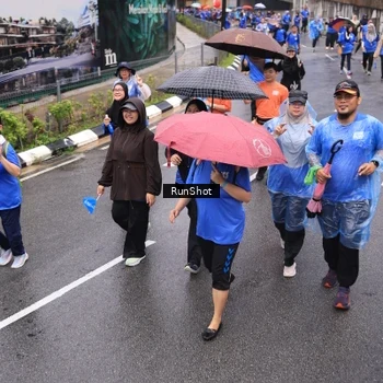 Runner Photo 7944852