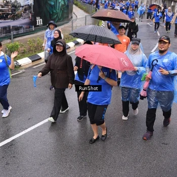 Runner Photo 7944863