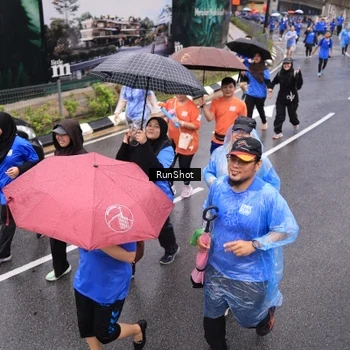 Runner Photo 7944867