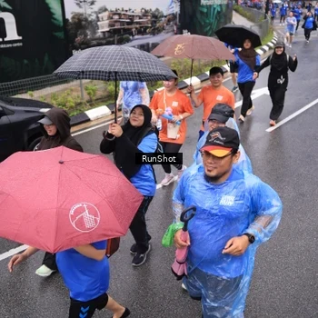 Runner Photo 7944870