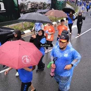 Runner Photo 7944872